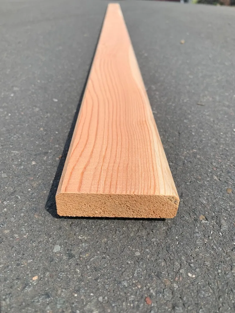 Dachlatten Lärche gehobelt  2 m 19 x 70 mm