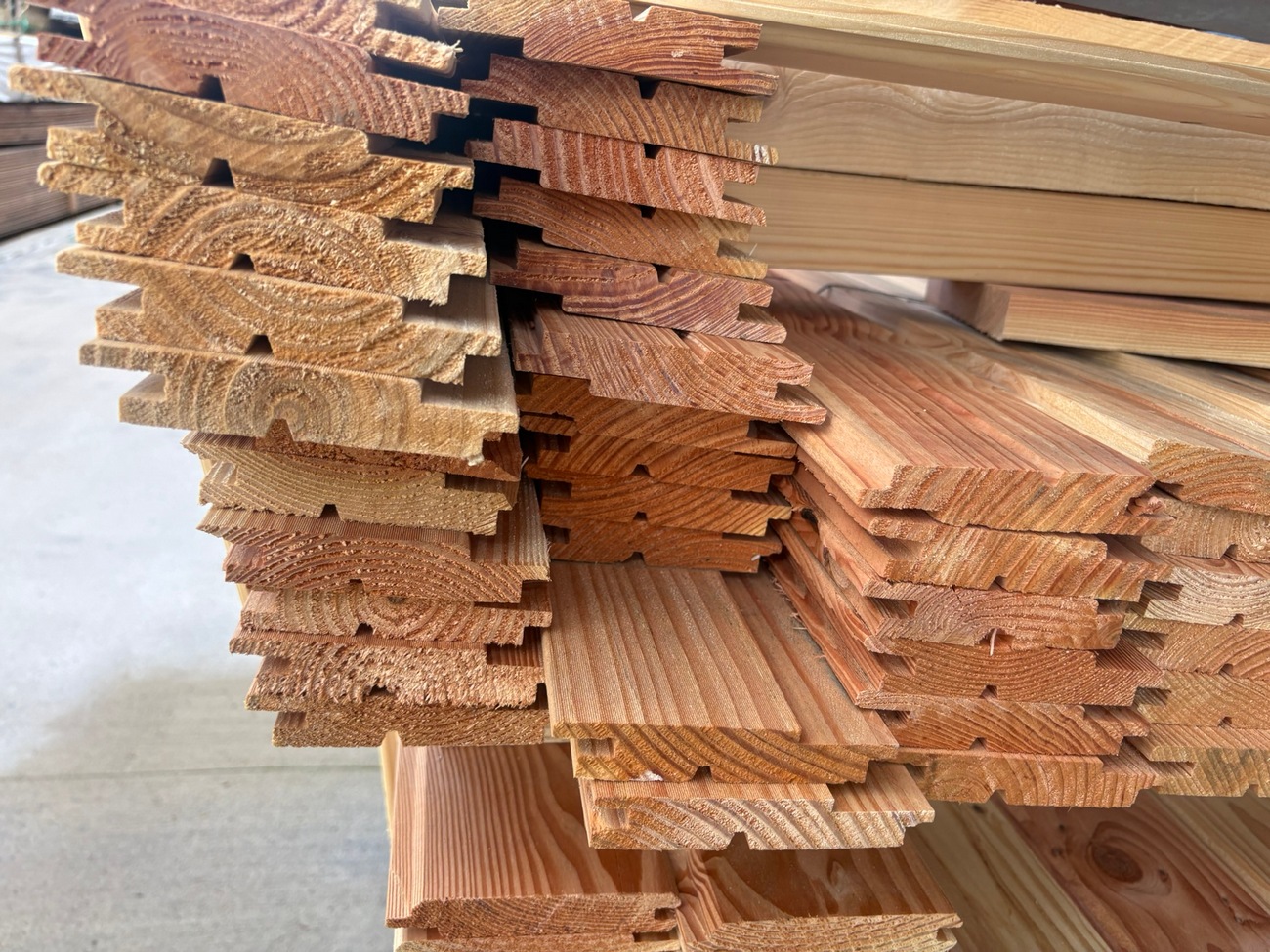 77 m² Profilholz Douglasie 21x119 mm