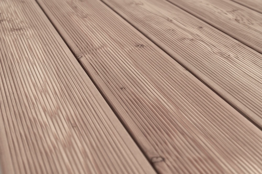 Douglasie Universal-Terrassendielen mit seitlicher Nut 25x140 mm