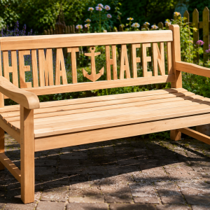 2-3-Sitzer Holzbank HEIMATHAFEN aus Teak 2-3-Sitzer Holzbank HEIMATHAFEN aus Teak