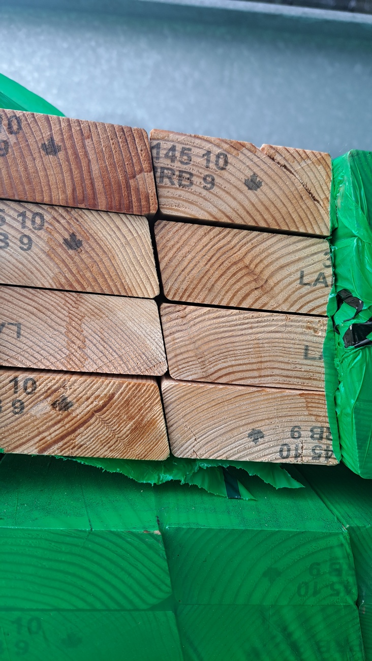 86 m² Rhombusleisten Lärche 27x68 mm