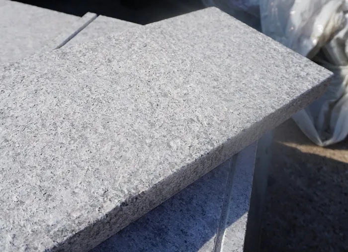 Mauerabdeckplatte Granit 100 x 40 x 4 cm hellgrau