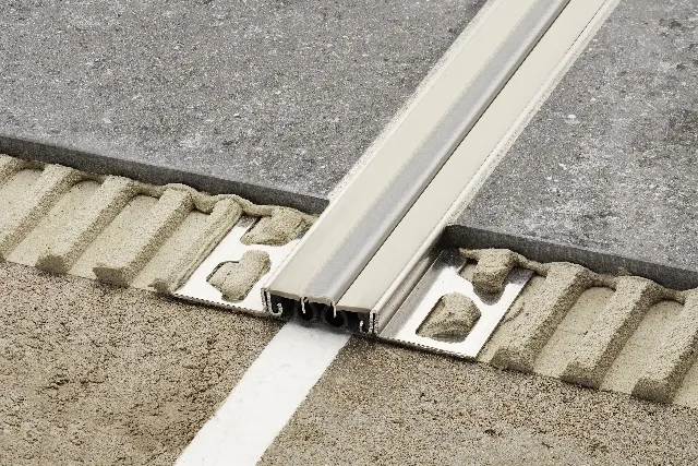 Schlüter Dilex-AKSBT 30 Bautrennfugenprofil Alu grau 2,5 m