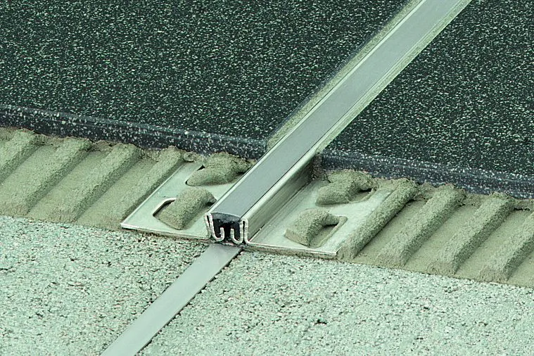 Schlüter Dilex-EKSN V4A Bewegungsprofil Edelstahl V4A pastellgrau 2,5 m