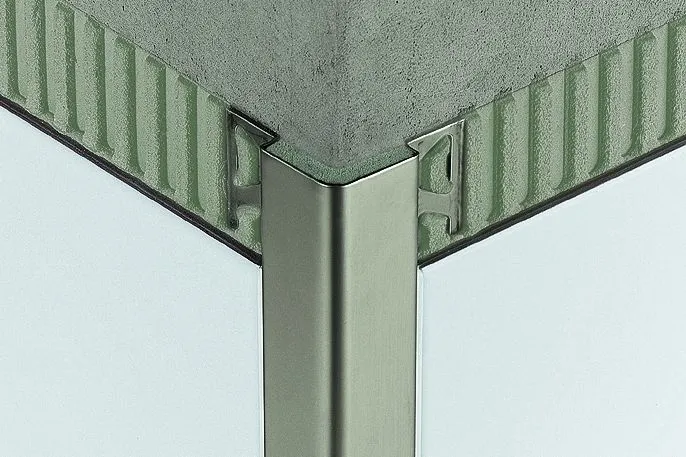 Schlüter Eck-E E37 V2A Edelstahl Eckprofil 2,5 m