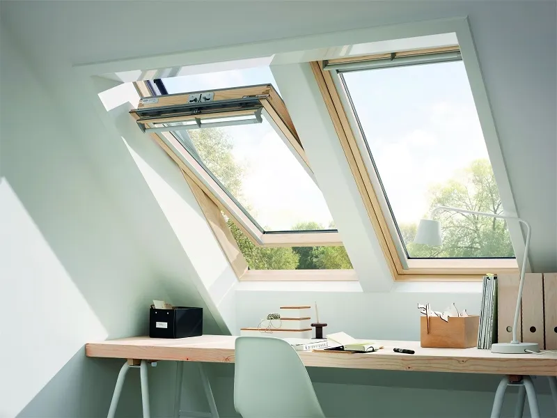 Velux GGL 3067 Schwingfenster Energie Wärmedämmung Holz klar lackiert
