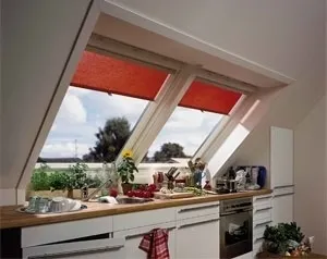Velux GGL 3069 Schwingfenster Energie Hitzeschutz Holz klar lackiert