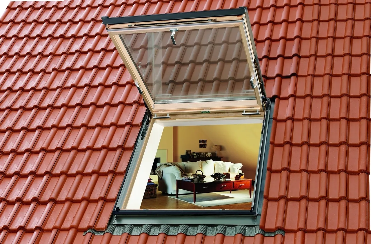Velux GTL 2066 Energie Plus Ausstiegfenster Holz weiß lackiert