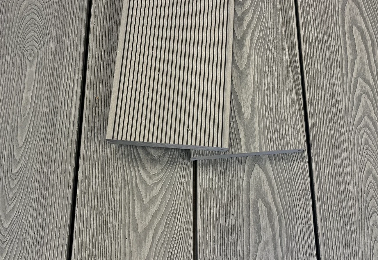 WPC Terrassendielen XTRA Massiv Eiche Hellgrau 19x140 mm