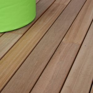 Komplettset Bangkirai Terrassendielen 25×145 mm