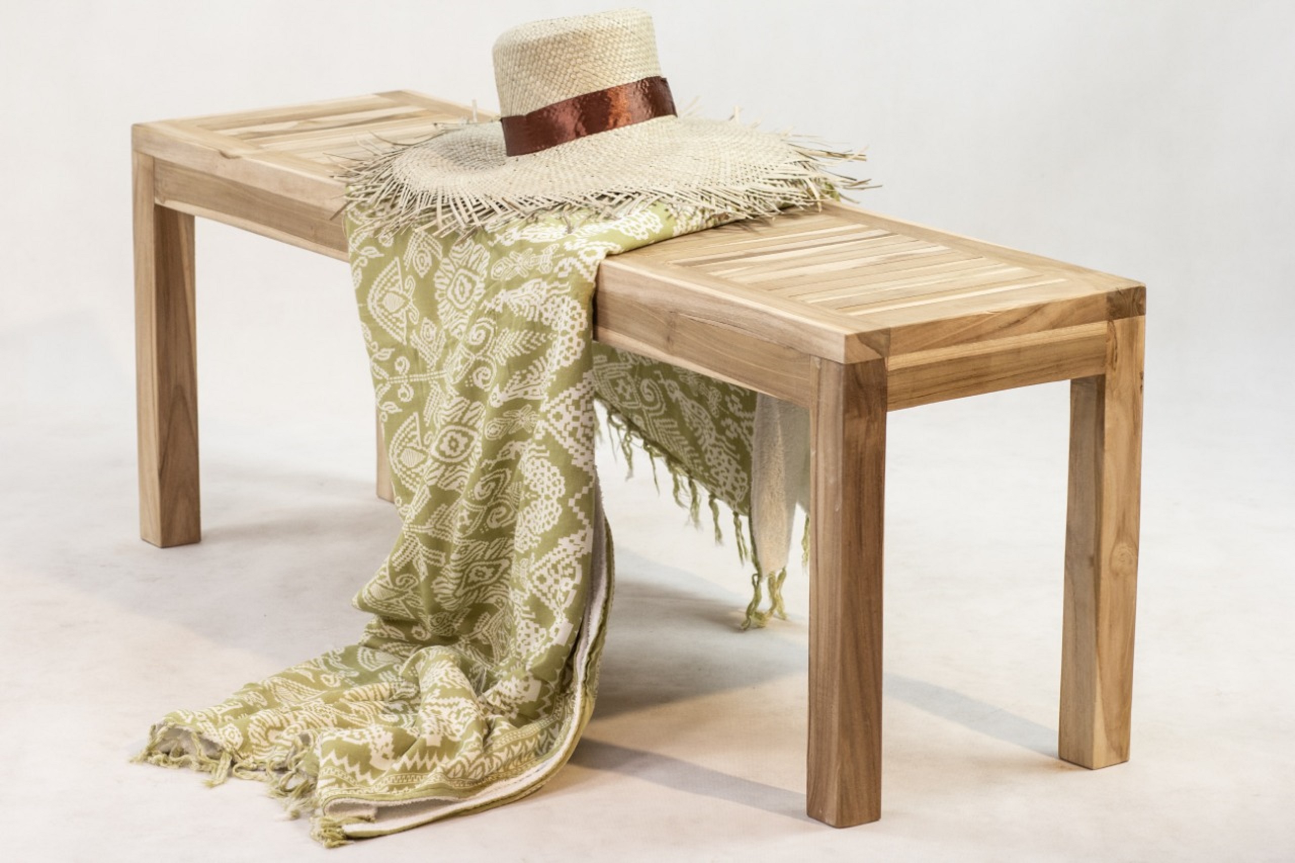 Bank Biaro, 3-Sitzer, Teak, unbehandelt