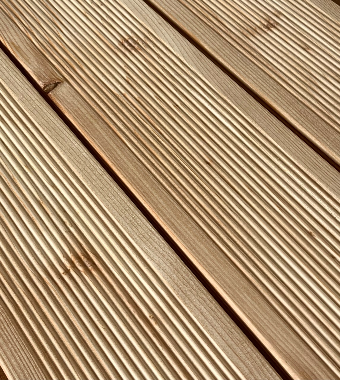 Komplettset Terrassendielen Heimische Lärche mit seitlicher Nut 25x140 mm